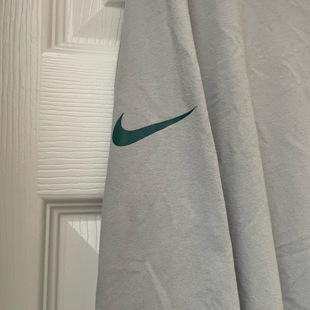 Philadelphia Eagles Nike long sleeve t shirt men’s size XL - Picture 6 of 6